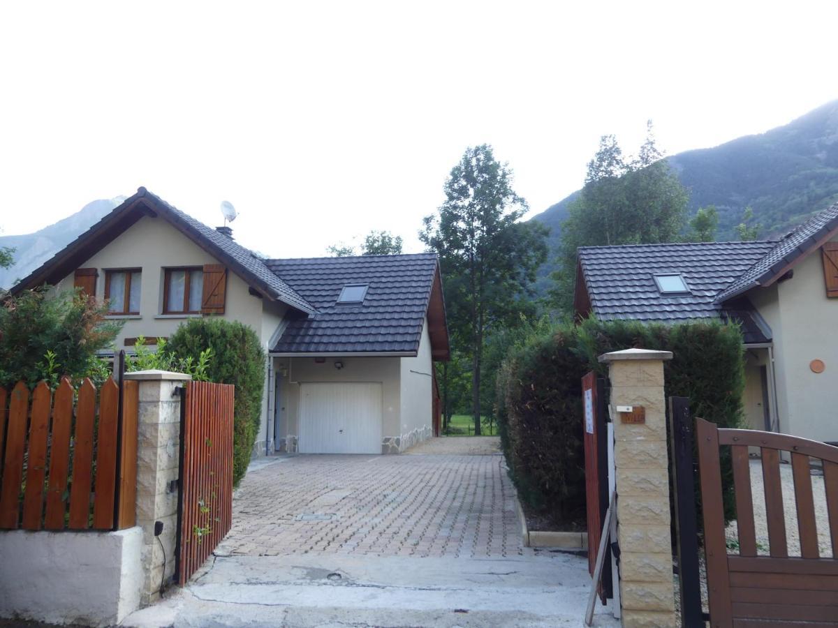 Chalet Les Myosotis Le Bourg-dʼOisans Dış mekan fotoğraf
